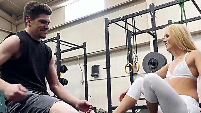 American passion-hd gym slut lilly ford gets unexpected workout mature teen creampie