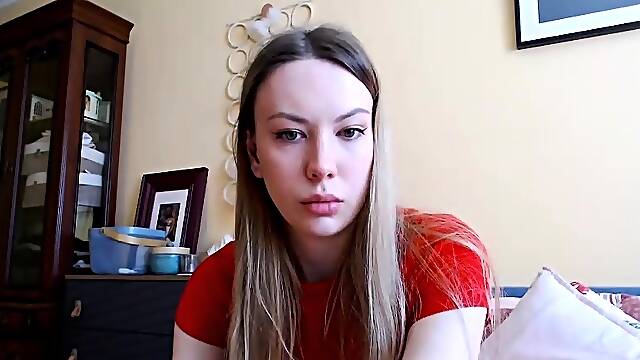 Amateur Webcam Chick Masturbates On Webcam More at