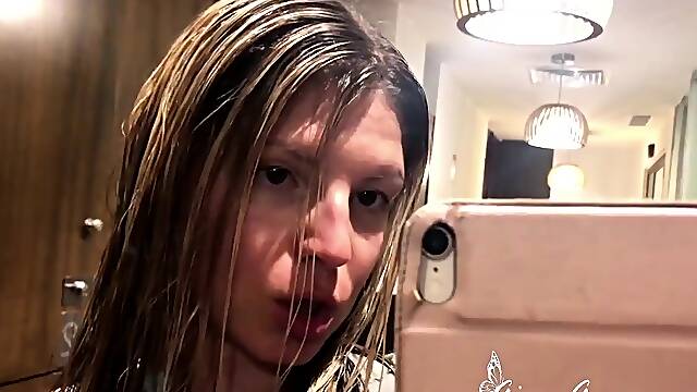 Gina Gerson shower pussy shaving