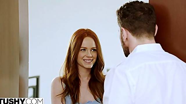 Wife Cheats On Business Trip With Anal