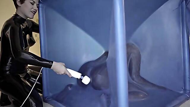 Brunette Femdom Latex Pt2