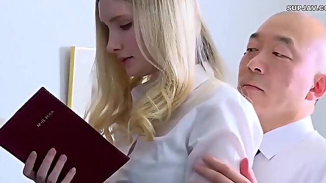 Married Woman Secretary Gets Sweaty With Hot Kissing And Fucking In Bosss Office That Ends In Creampie. Featuring A Blonde Dream Girl Secretary!! Lily Hart - Lily Heart