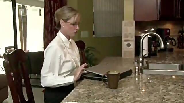 Mom Videos