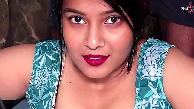 Indian desi stepmom and stepson fucking in closeup view with hindi audio.