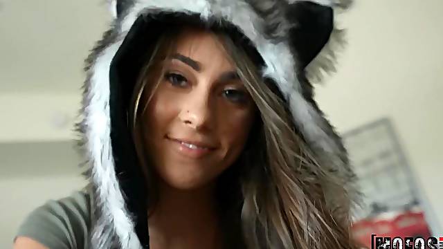 Playful chick MacKenzie Mace fucks boyfriend