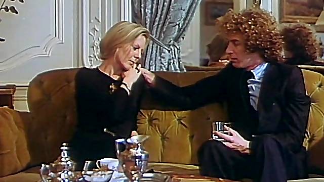 Le Retour Des Veuves - Vintage Porn Video