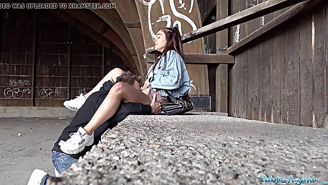 Public Agent Celebrity Look a like Ginebra Bellucci Screwed