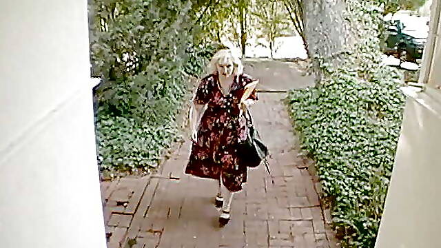 Son in law fucks mother in law deep in her greedy holes