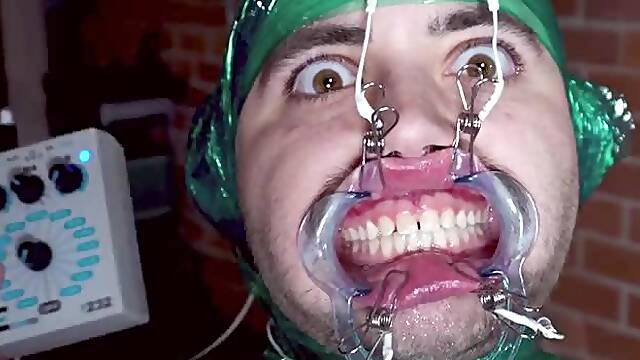 Facial Distortion - Haskell Holland and Elise Graves - Haskell's Face is Tormented with Electro Clamps, Cheek Spreader and Mouth Invasion!