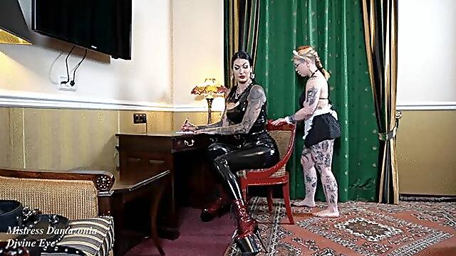 Height comparison - Damazonia and Divine Eve [720p]