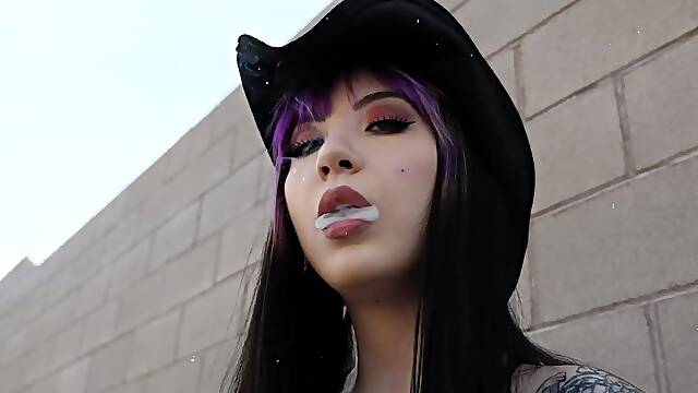 Hardcore fucking with American pornstar Charlotte Sartre in fishnet