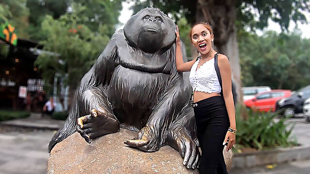 Bubble butt Thai GF licked and fucked at home after a day out