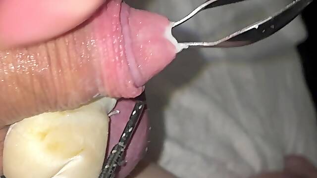Extreme peehole insertion