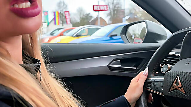 Pedal Pumping Goddess