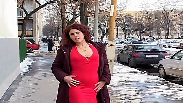 Snowy Exhibitionist Flashes Pussy and Ass in Public