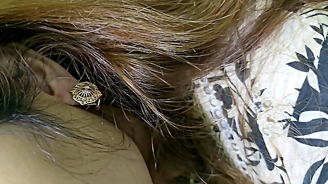 Pakistani Beautiful Viral Girl Having Fun with Boyfriend