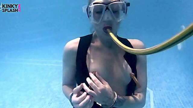 Underwater Bondage, Kink & Cum in My Tight Wetsuit