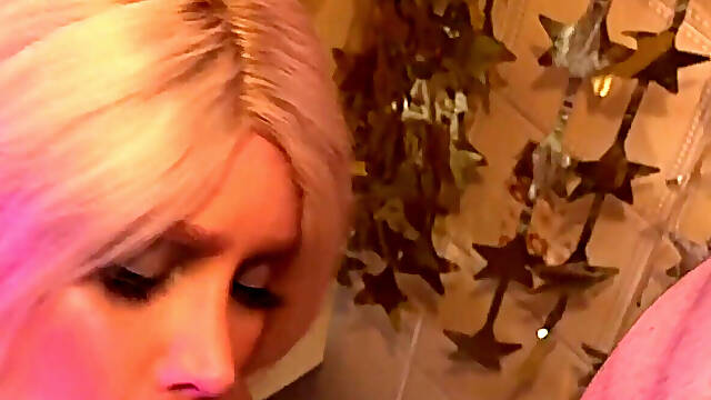 Having Sex in the Bathroom with the Blonde From Another World